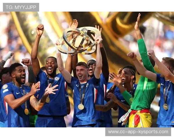 切尔西压迫打出高质量射门，帕尔默推射被扑